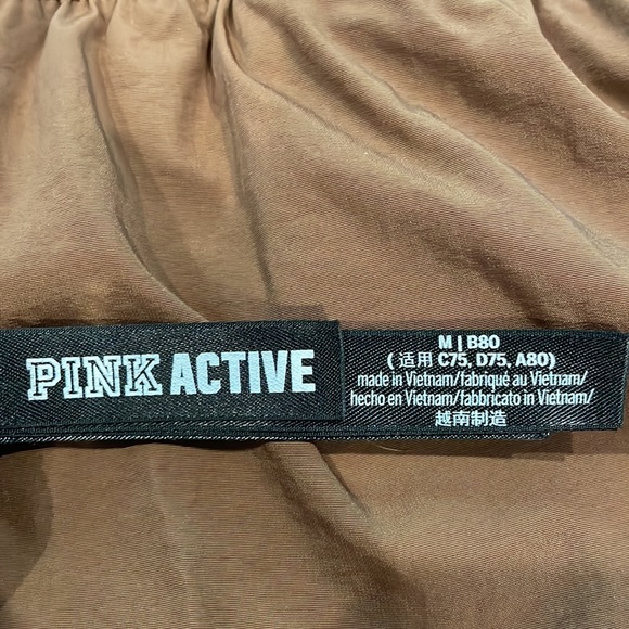 Victoria Secret active set. - Picture 5 of 8